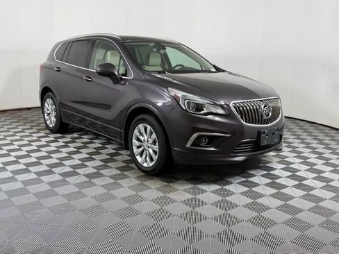 Used 2017 Buick Envision Essence image 2