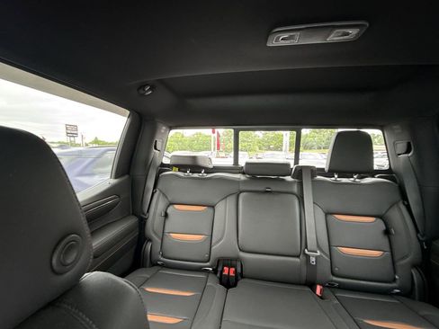 Certified 2024 GMC Sierra 1500 AT4 w/ Technology Package AWD/4WD image 28
