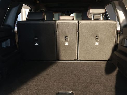 Used 2023 Mercedes-Benz GLB 250 4MATIC image 47