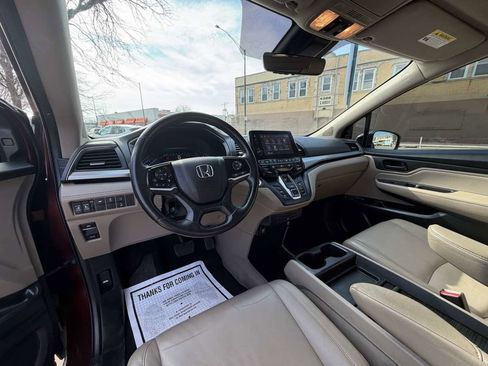 Used 2019 Honda Odyssey EX-L image 17