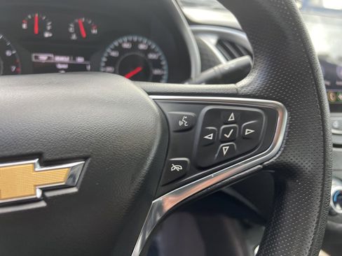 Used 2023 Chevrolet Malibu LT image 17