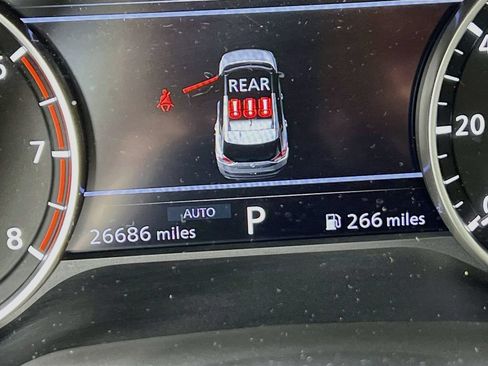 Used 2023 Nissan Rogue SL AWD/4WD image 11