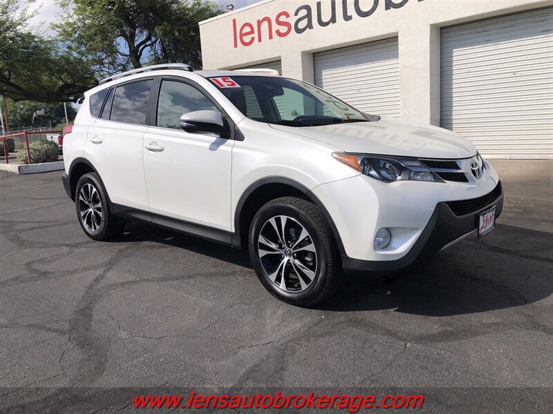Used 2015 Toyota RAV4 Limited w/ Technology Package FWD image 2
