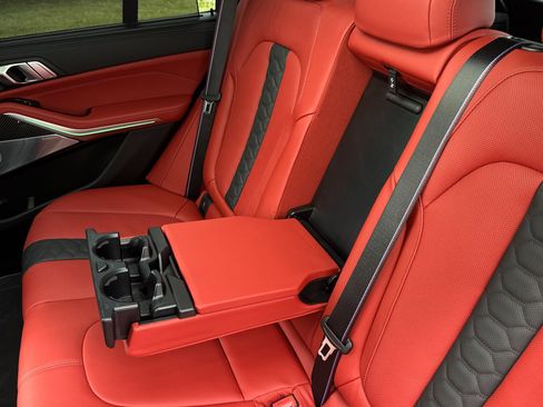 Used 2026 BMW X5 M Competition w/ Executive Package image 63