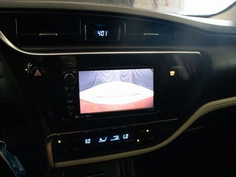 Used 2018 Toyota Corolla iM w/ All-Weather Mat Package image 33