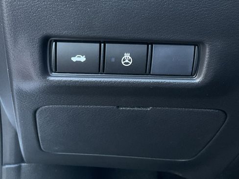 New 2026 Nissan Sentra SV w/ SV Convenience Package FWD image 24