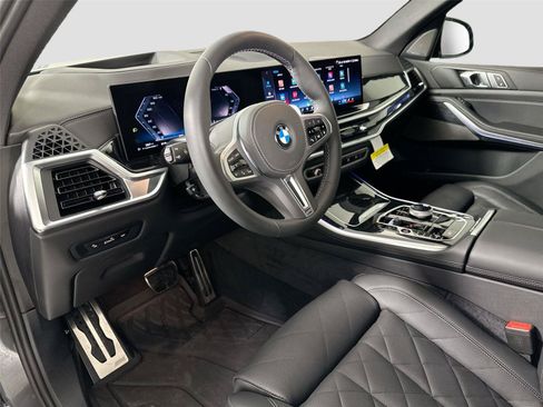 New 2026 BMW X5 M60i w/ Executive Package AWD/4WD image 17