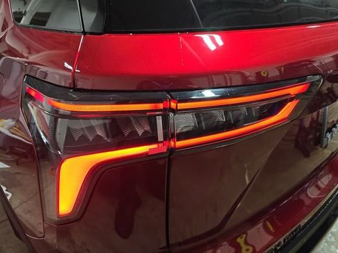 New 2026 Chevrolet Equinox RS image 36