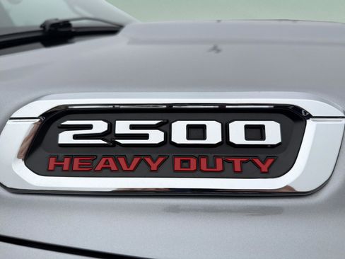 Used 2024 RAM 2500 Tradesman w/ Chrome Appearance Group image 30