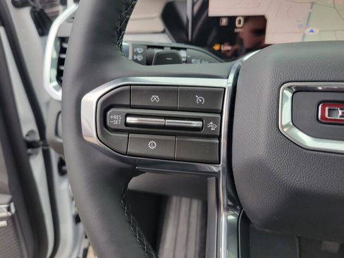 New 2026 GMC Acadia Elevation w/ Elevation Premium Package image 13