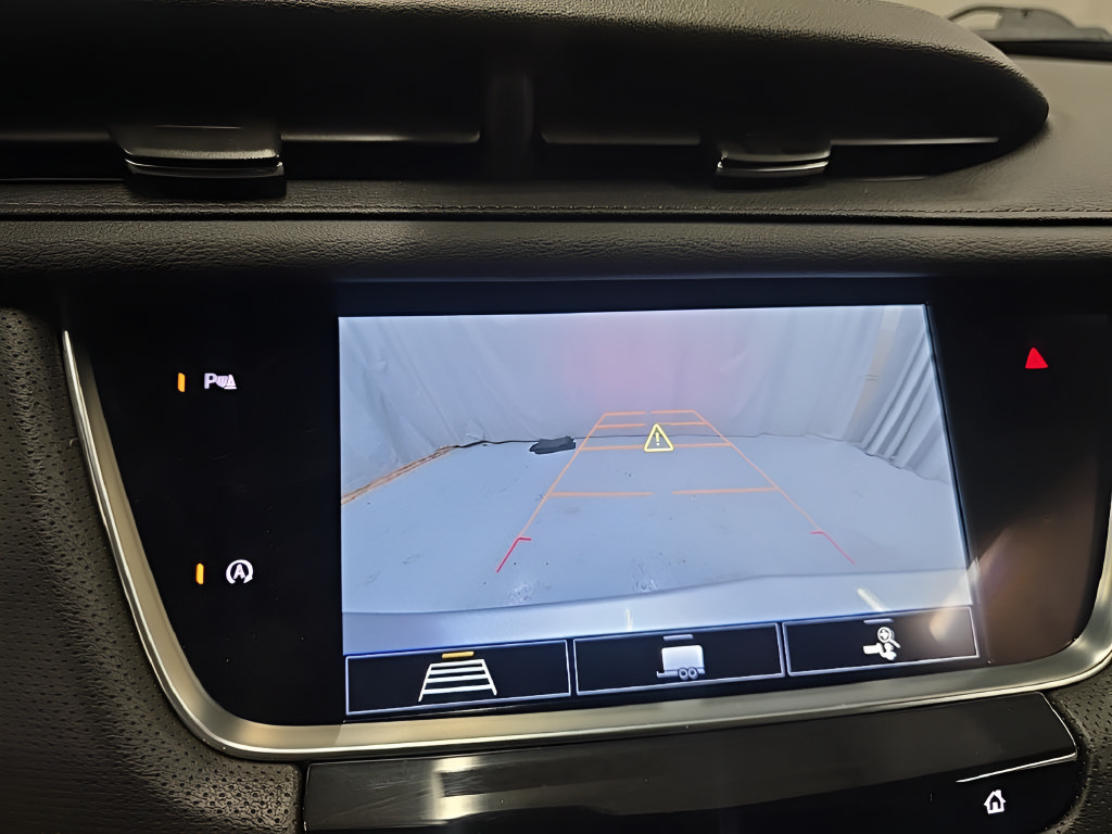 Used 2020 Cadillac XT5 Premium Luxury AWD/4WD image 33