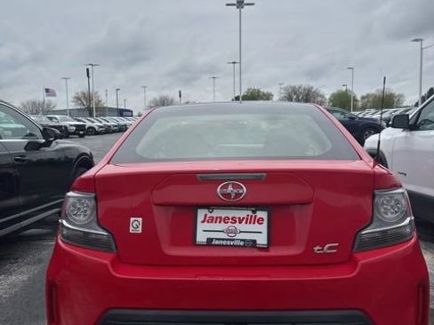 Used 2015 Scion tC FWD image 3