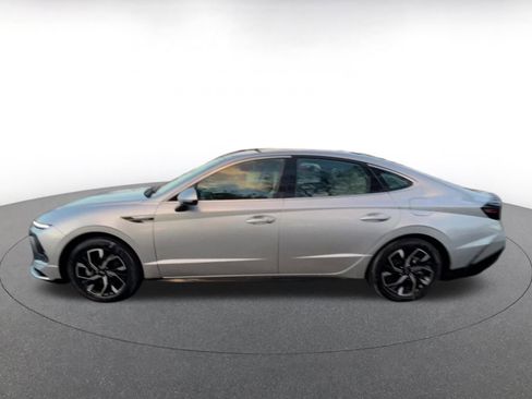 Used 2025 Hyundai Sonata SEL image 9