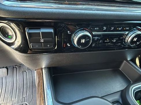 Certified 2024 GMC Sierra 1500 Elevation w/ Preferred Package image 14