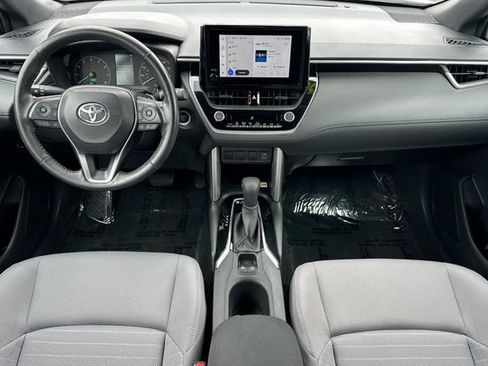 Used 2023 Toyota Corolla Cross AWD Hybrid image 15