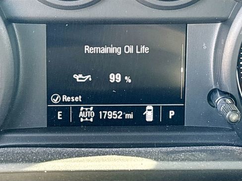 Used 2022 Chevrolet Silverado 1500 Custom w/ Rally Edition image 12