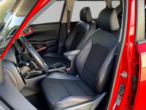 Used 2020 Kia Soul GT-Line Turbo FWD image 15