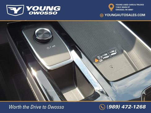 Used 2026 Buick Enclave Preferred w/ Power Package AWD/4WD image 21