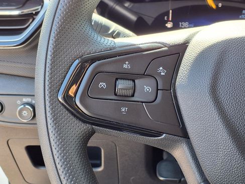 Used 2025 Chevrolet TrailBlazer LT image 5