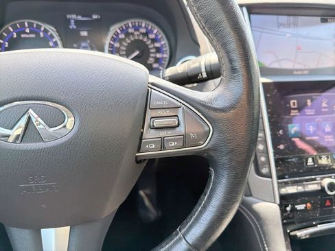Used 2016 INFINITI Q50 Premium w/ Driver Assistance Package AWD/4WD image 30