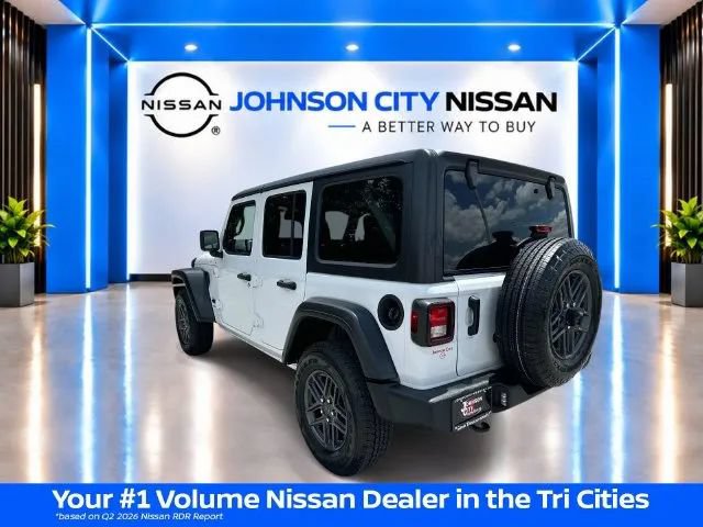 Used 2025 Jeep Wrangler Unlimited Sport AWD/4WD image 7