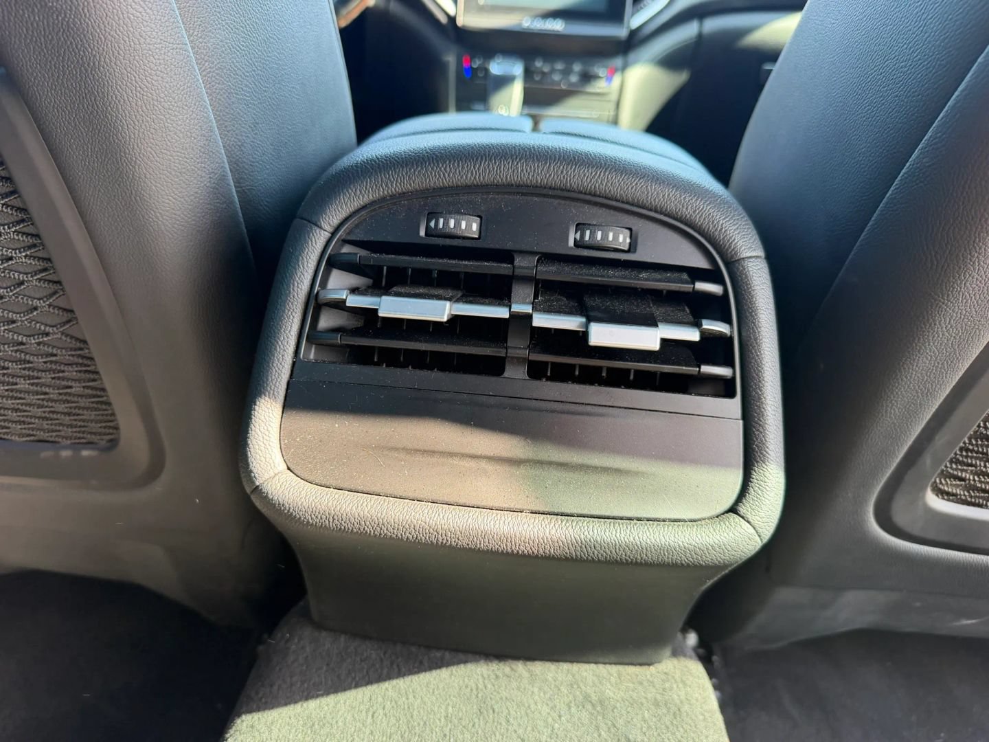 Used 2019 Maserati Ghibli S RWD image 39