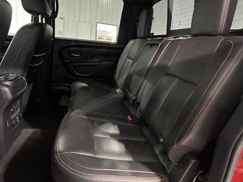Used 2021 Nissan Titan PRO-4X w/ Pro-4x Convenience Package image 19