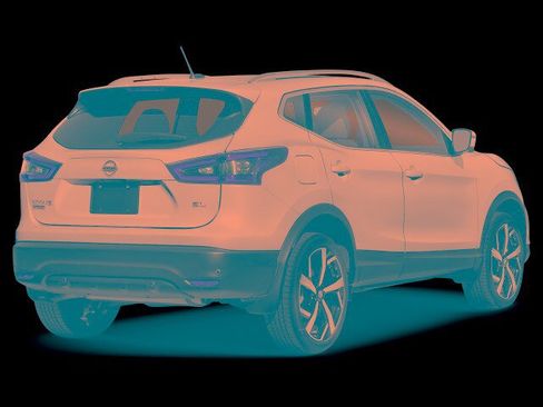 Used 2022 Nissan Rogue Sport SL image 2