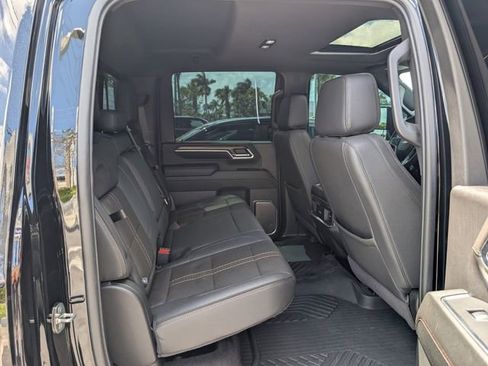 Used 2024 Chevrolet Silverado 2500 High Country w/ High Country Premium Package AWD/4WD image 16