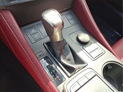 Used 2018 Lexus RC 300 AWD image 14