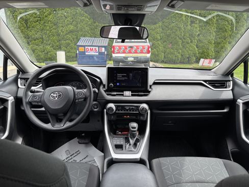 Used 2023 Toyota RAV4 XLE w/ Convenience Package AWD/4WD image 15