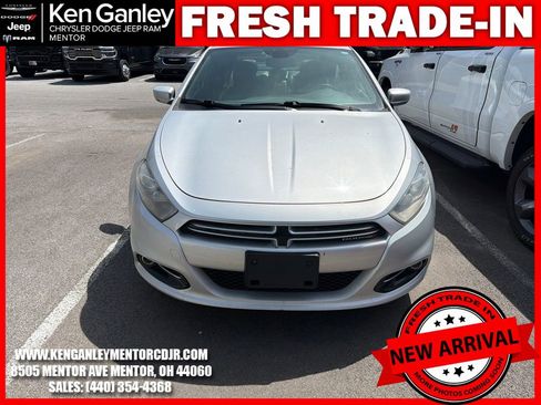Used 2013 Dodge Dart Limited w/ Limited Special Edition Group FWD image 2