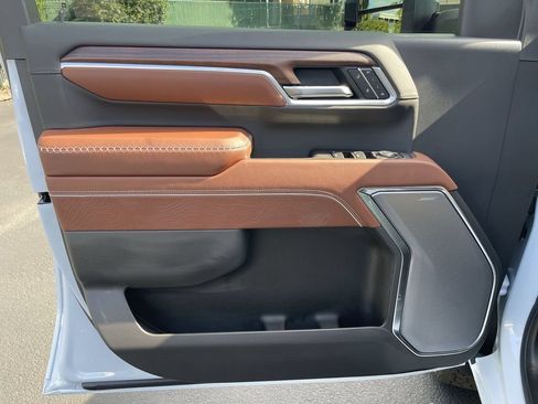 New 2026 GMC Sierra 3500 Denali Ultimate AWD/4WD image 23