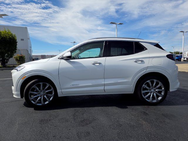 Used 2024 Buick Encore GX Avenir w/ Avenir Convenience Package FWD image 13