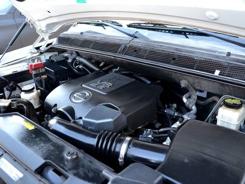 Used 2014 Nissan Titan SV w/ SV Value Truck Package image 21