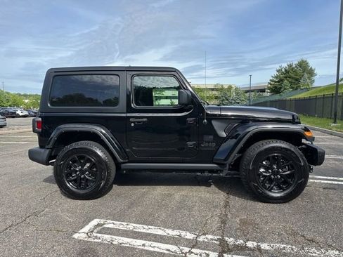 Used 2023 Jeep Wrangler Sport AWD/4WD image 8