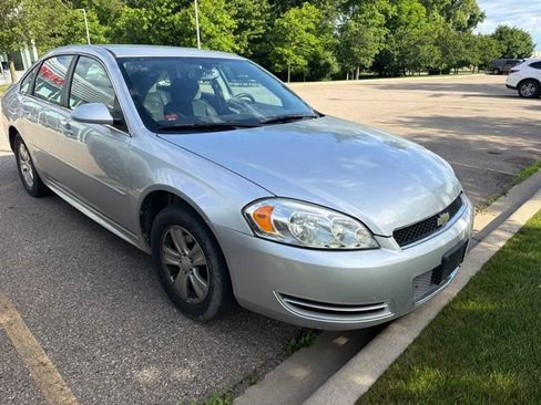 Used 2014 Chevrolet Impala Limited LS FWD image 2