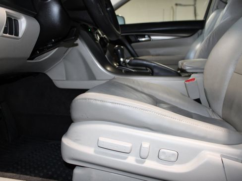 Used 2014 Acura TL w/ Technology Package FWD image 28