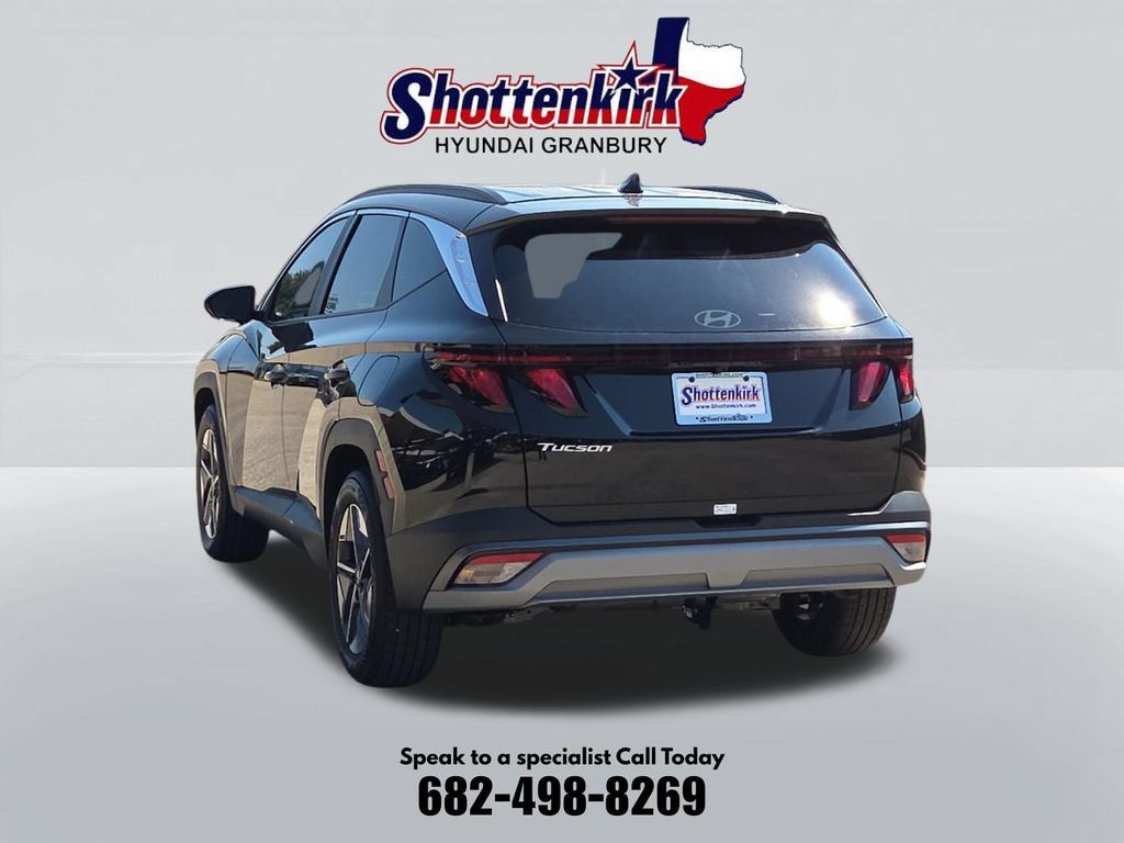 Used 2026 Hyundai Tucson SEL Plus FWD image 8