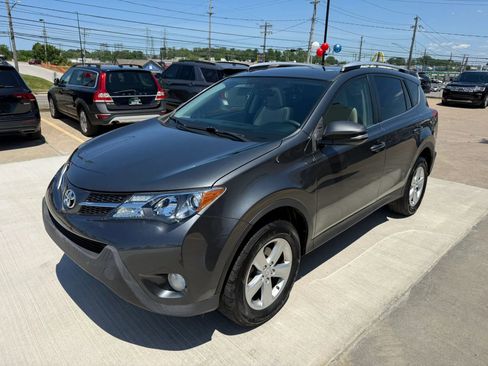 Used 2013 Toyota RAV4 XLE AWD/4WD image 5