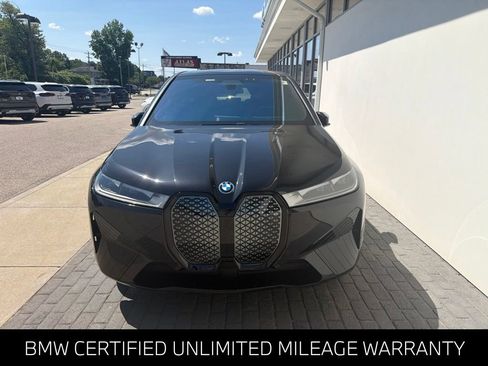 Used 2024 BMW iX xDrive50 w/ Sport Package AWD/4WD image 2