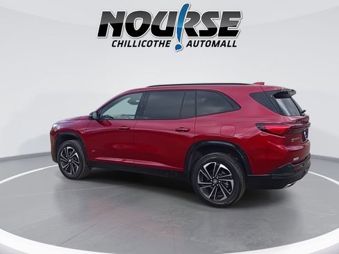 Used 2025 Buick Enclave Sport Touring image 6