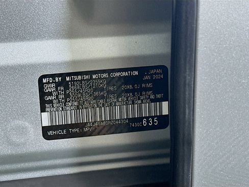 Used 2024 Mitsubishi Outlander SE image 12