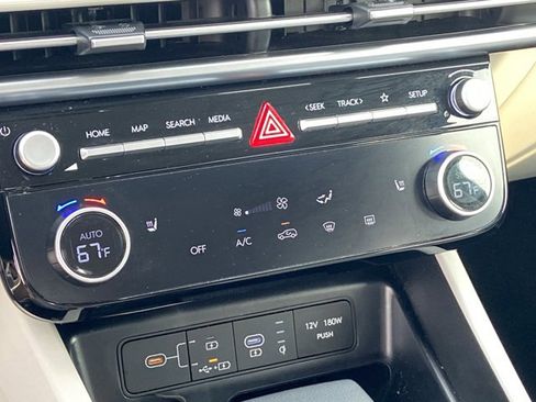 Used 2025 Hyundai Tucson SEL AWD/4WD image 48
