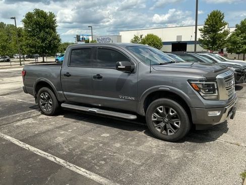 Used 2021 Nissan Titan Platinum Reserve w/ Moonroof Package AWD/4WD image 5