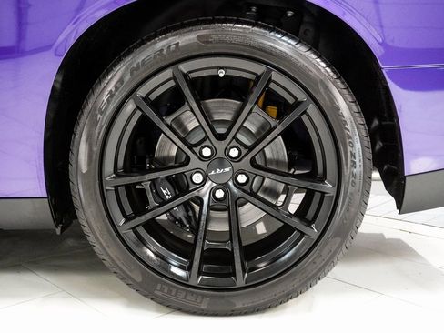 Used 2023 Dodge Challenger SRT Hellcat w/ Driver Convenience Group image 11