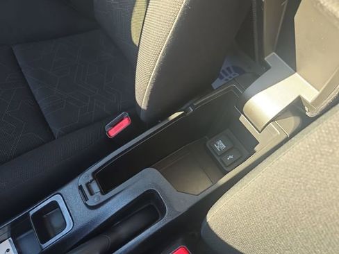 Used 2017 Honda Fit EX image 25