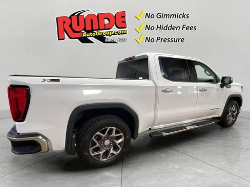 Used 2022 GMC Sierra 1500 SLT AWD/4WD image 6