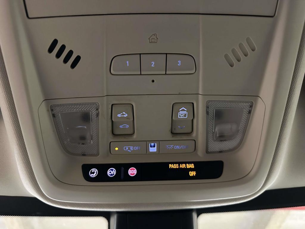 Used 2019 Cadillac XT5 Luxury FWD image 29