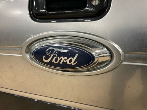 Used 2010 Ford F150 Platinum image 23